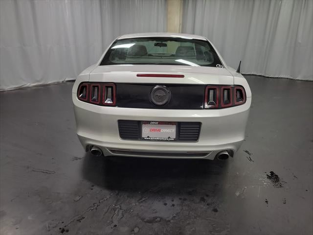2014 Ford Mustang V6