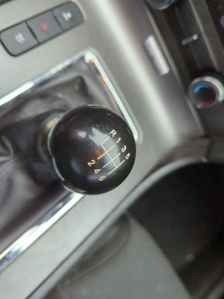 2014 Ford Mustang V6