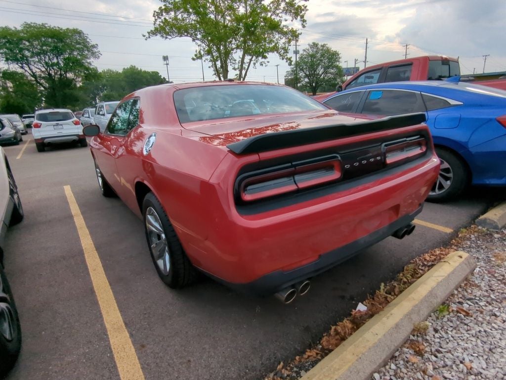 2016 Dodge Challenger SXT