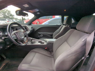 2016 Dodge Challenger SXT