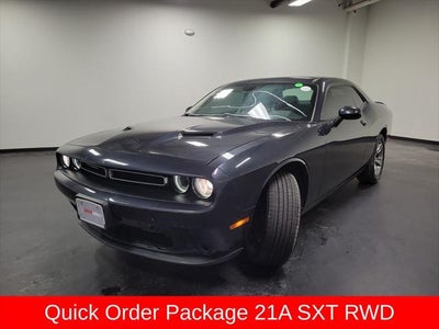 2019 Dodge Challenger SXT