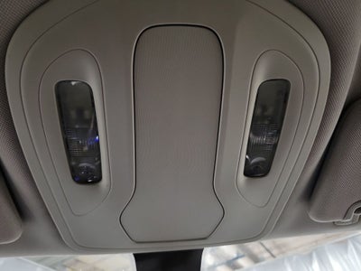 2020 Chrysler Voyager L