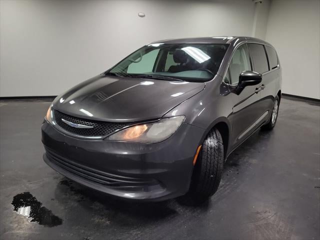 2020 Chrysler Voyager L