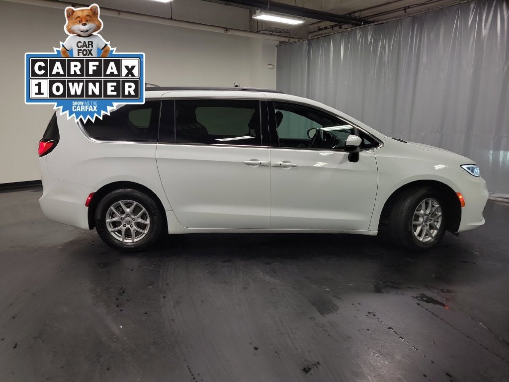 2023 Chrysler Pacifica Touring