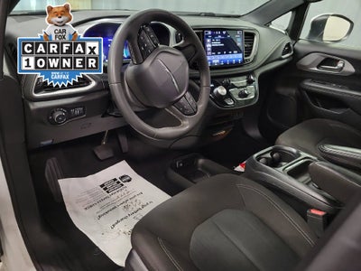 2023 Chrysler Pacifica Touring