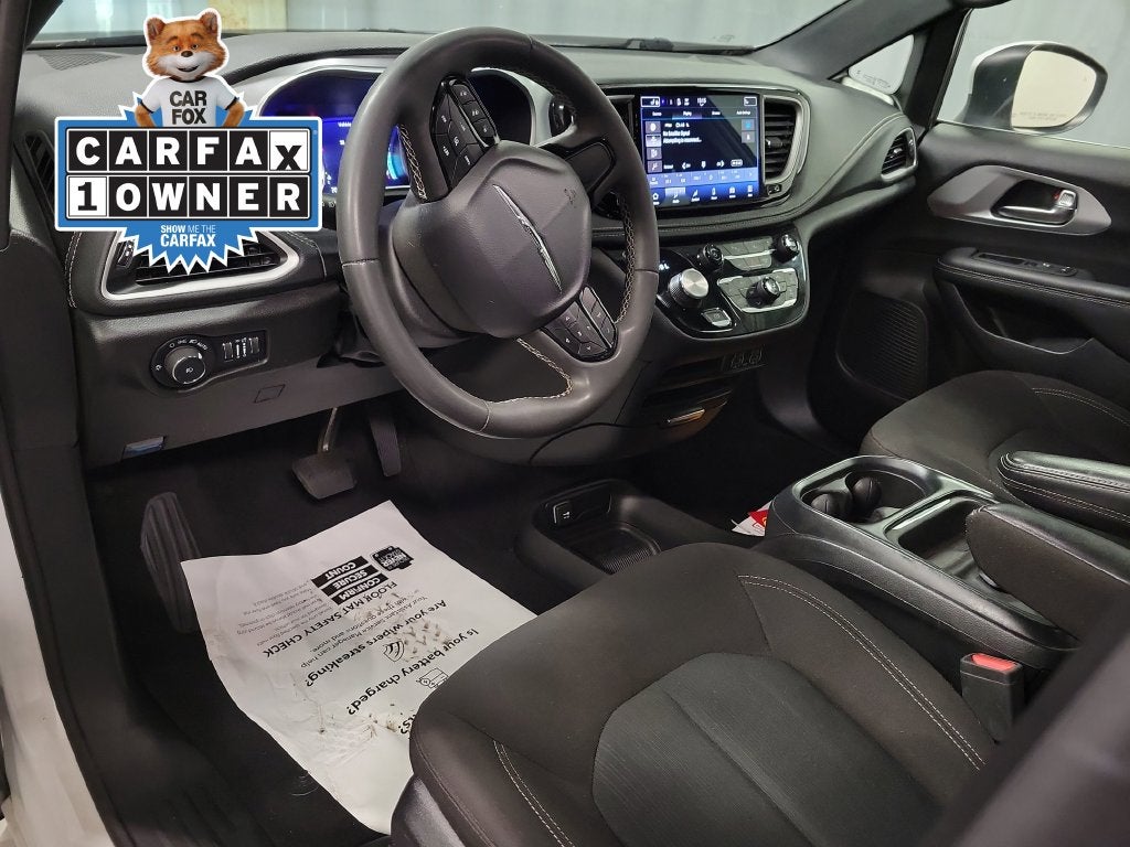 2023 Chrysler Pacifica Touring