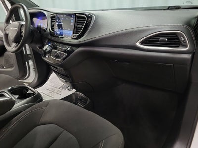 2023 Chrysler Pacifica Touring