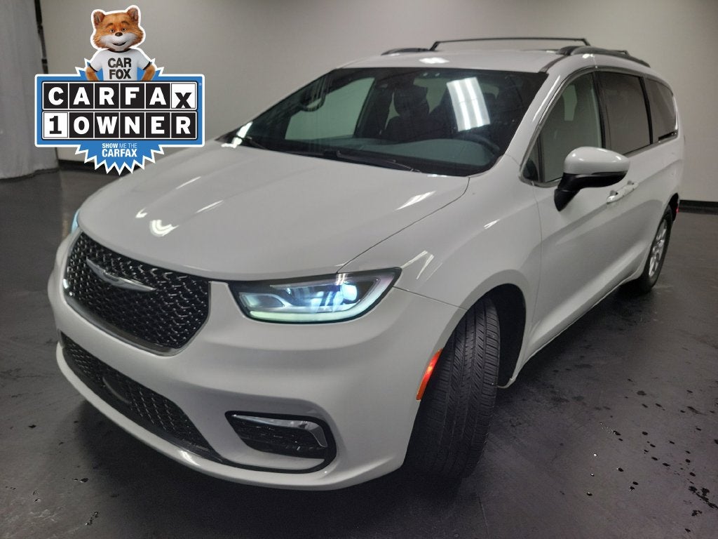 2023 Chrysler Pacifica Touring