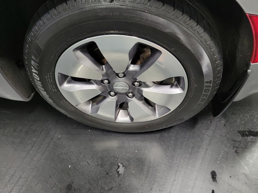 2017 Chrysler Pacifica Hybrid Platinum