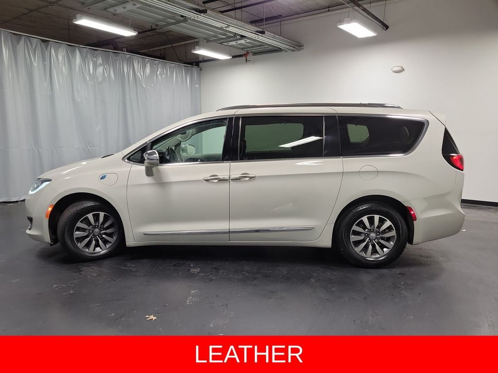 2020 Chrysler Pacifica Hybrid Limited