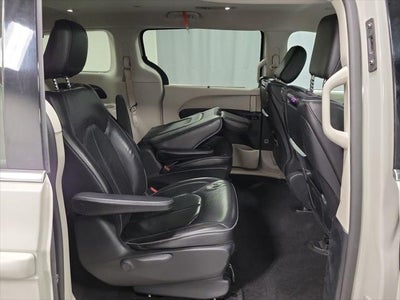 2020 Chrysler Pacifica Hybrid Limited