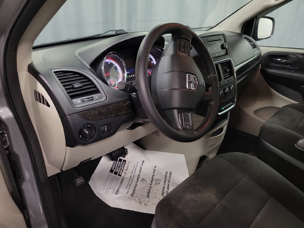 2013 Dodge Grand Caravan SE