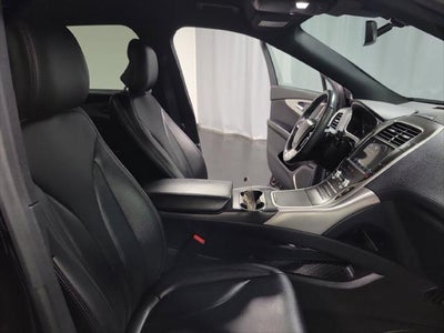 2019 Lincoln Nautilus Standard