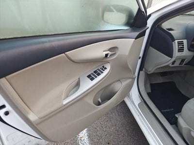 2012 Toyota Corolla LE