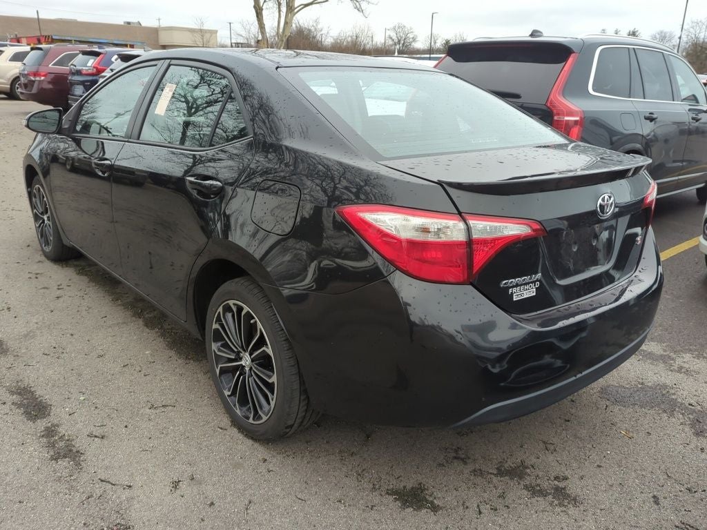 2015 Toyota Corolla S Plus