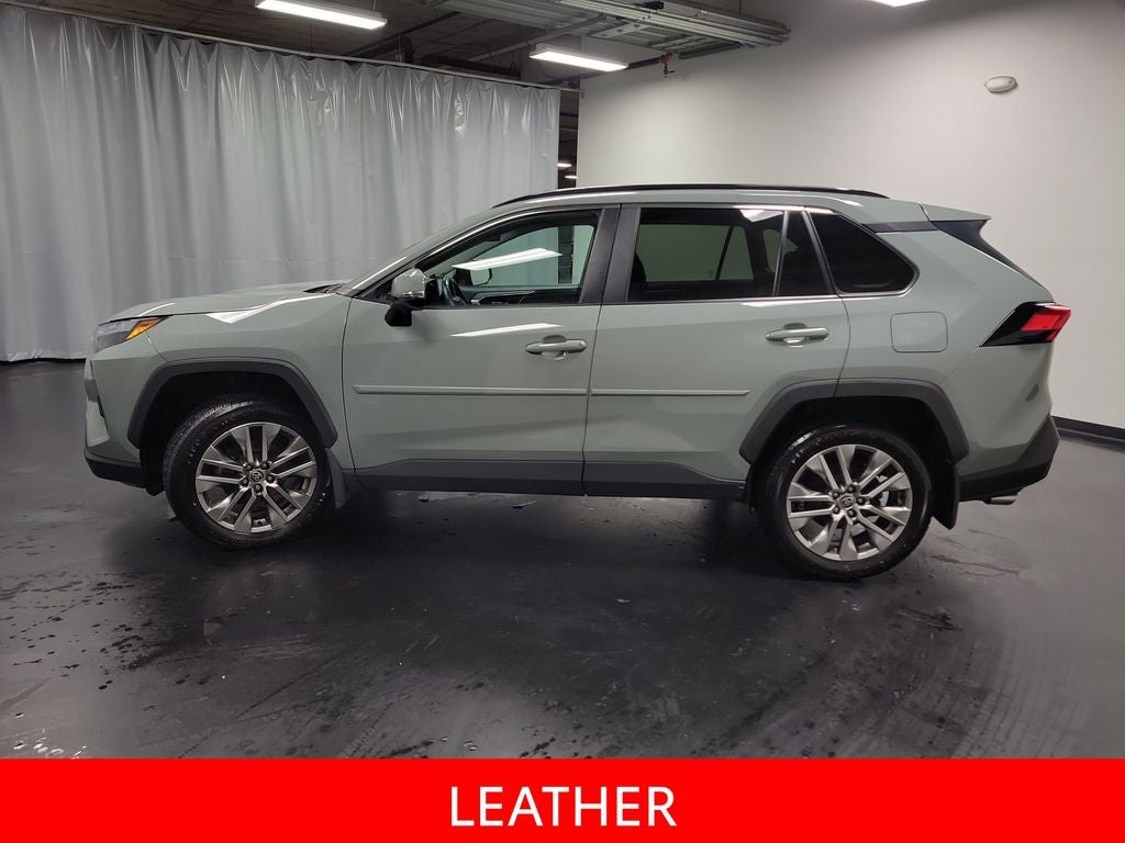 2022 Toyota RAV4 XLE Premium