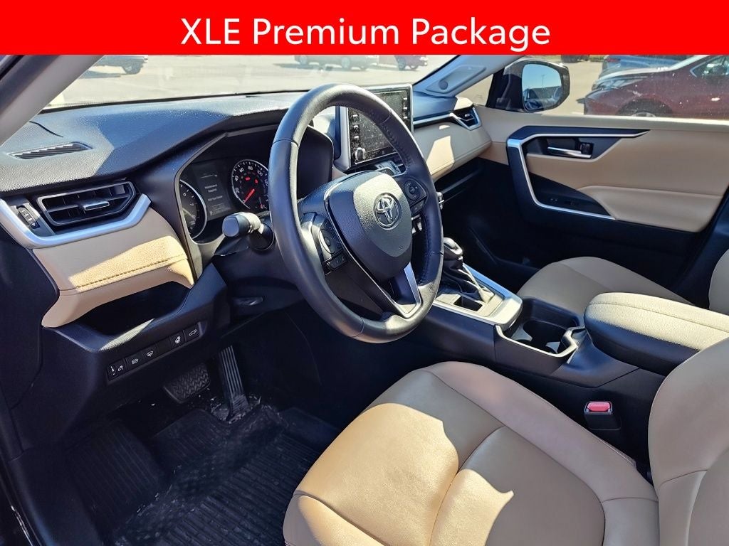 2020 Toyota RAV4 XLE Premium