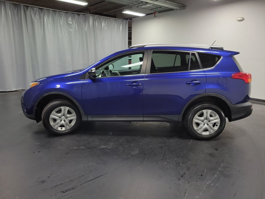 2014 Toyota RAV4 LE