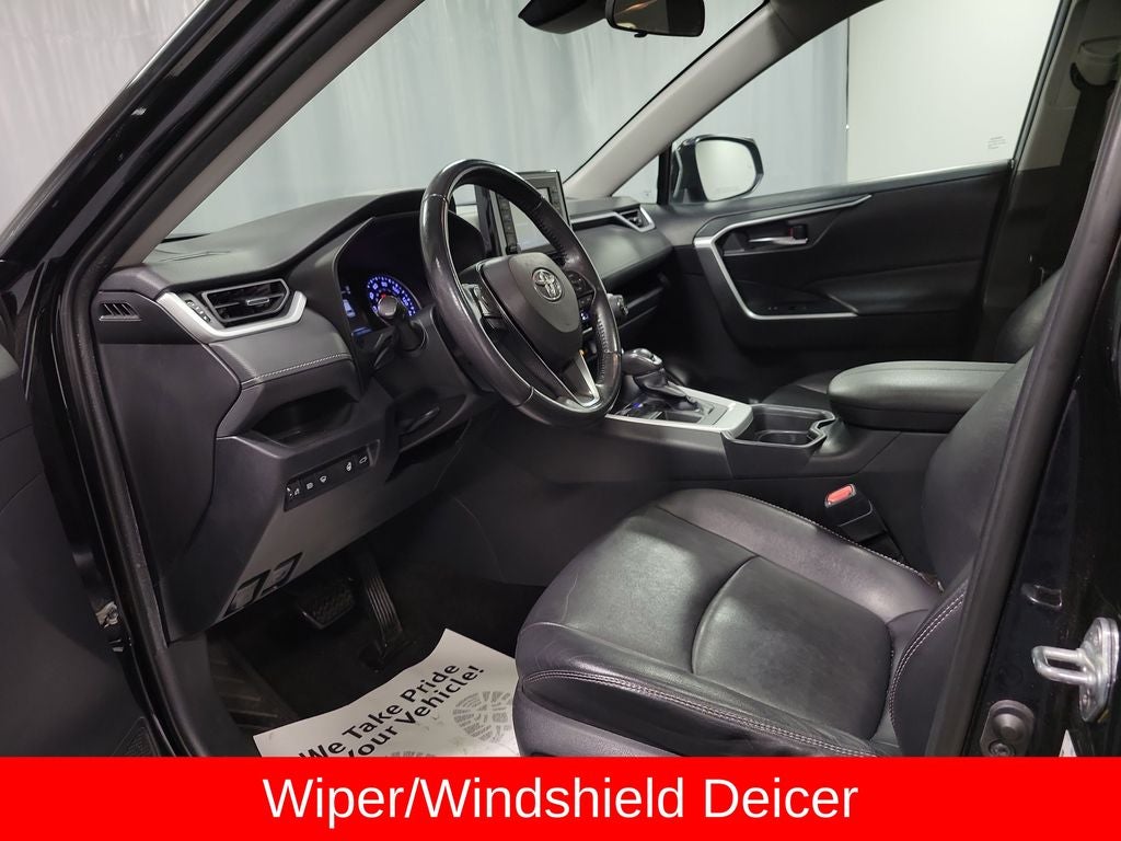 2019 Toyota RAV4 XLE Premium