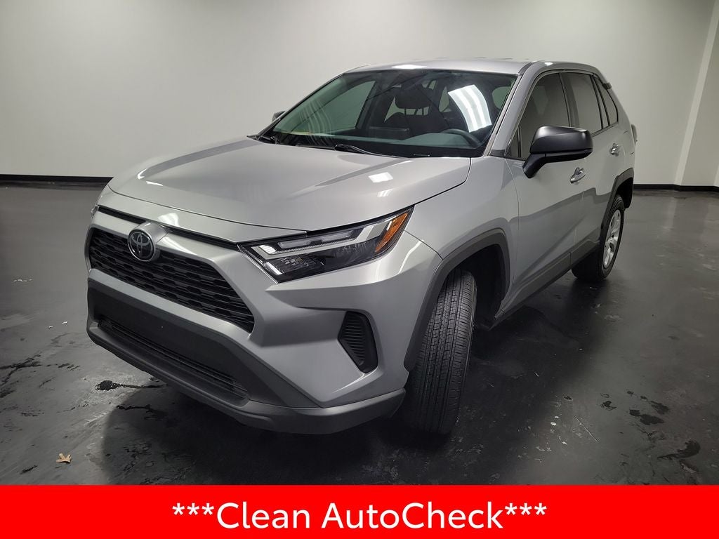 2024 Toyota RAV4 LE