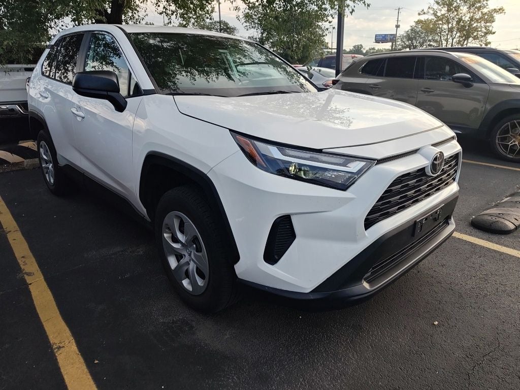 2023 Toyota RAV4 LE