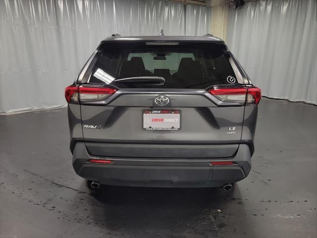 2021 Toyota RAV4 LE