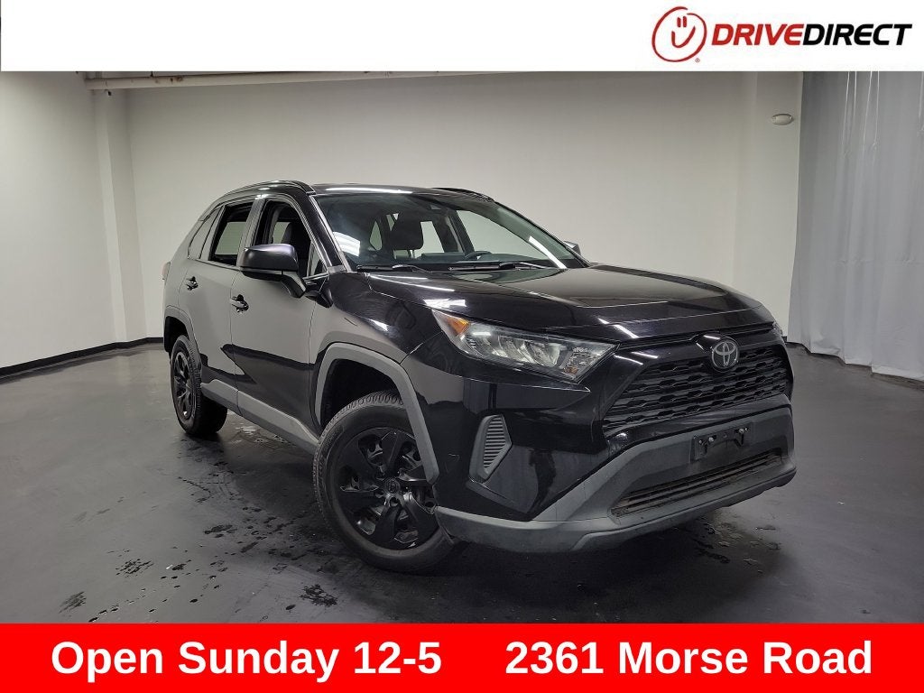 2020 Toyota RAV4 LE