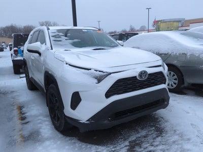 2020 Toyota RAV4 LE