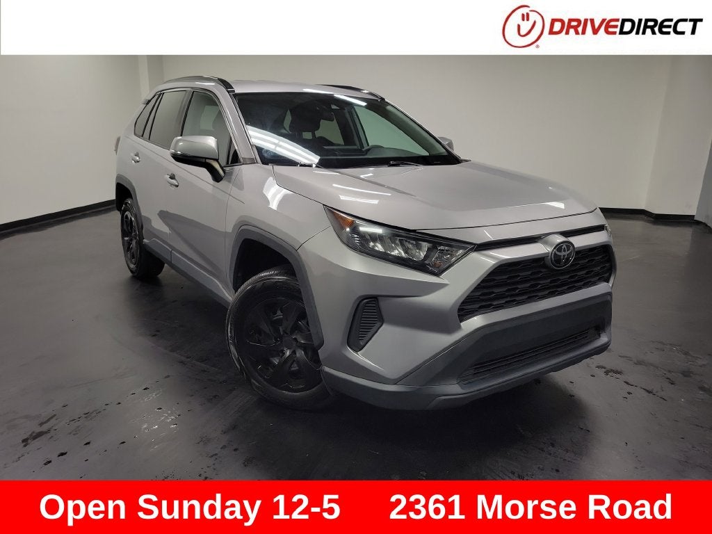 2020 Toyota RAV4 LE