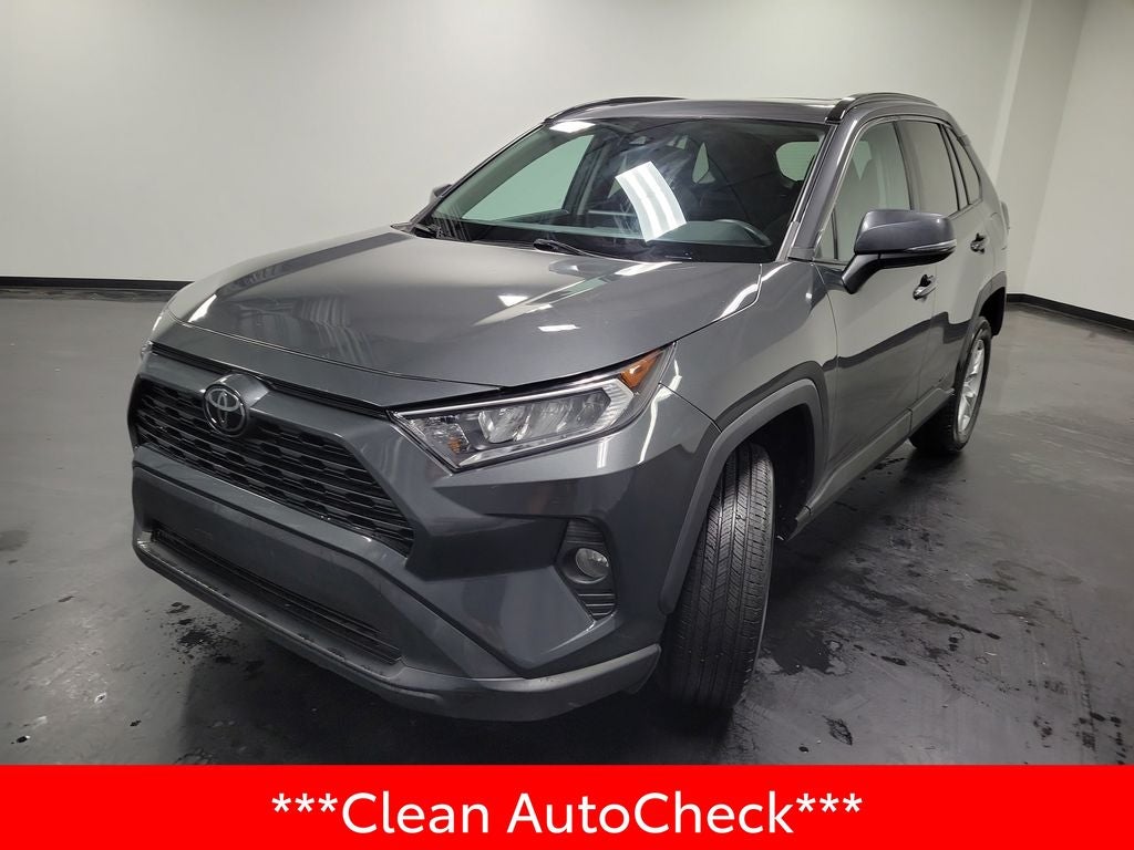 2020 Toyota RAV4 XLE