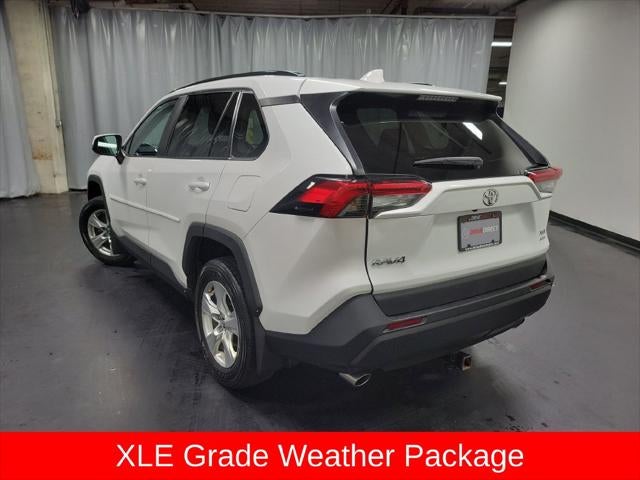 2020 Toyota RAV4 XLE