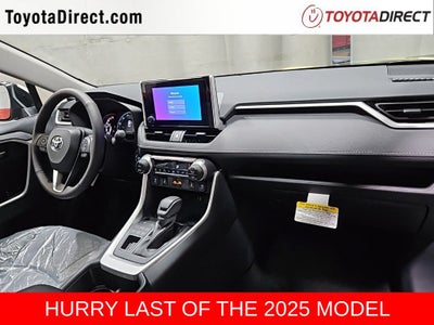 2025 Toyota RAV4 XLE