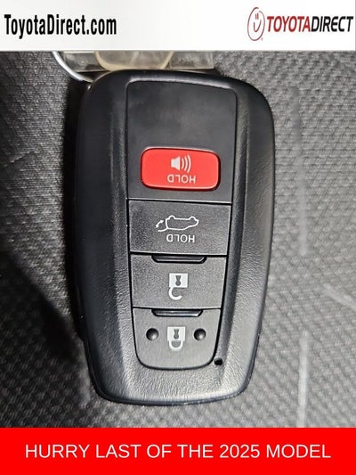 2025 Toyota RAV4 XLE