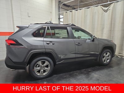 2025 Toyota RAV4 XLE