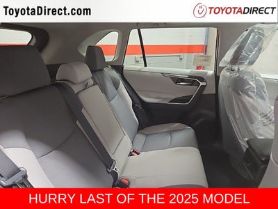 2025 Toyota RAV4 XLE