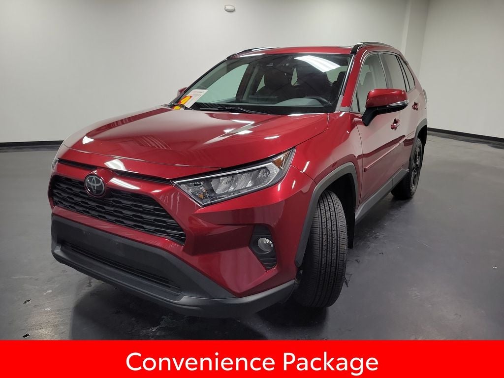 2020 Toyota RAV4 XLE
