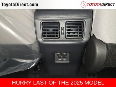 2025 Toyota RAV4 XLE