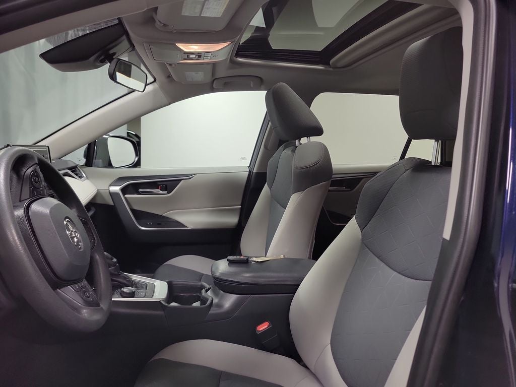 2019 Toyota RAV4 Hybrid XLE