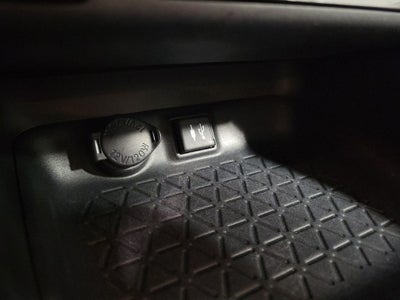 2019 Toyota RAV4 Hybrid XLE