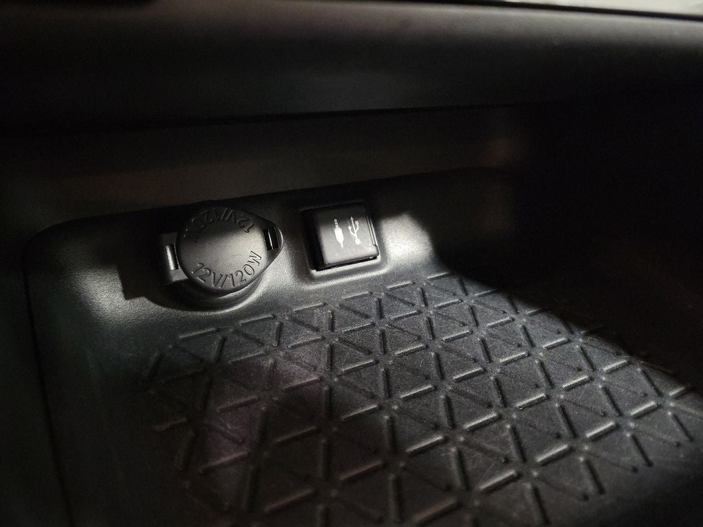 2019 Toyota RAV4 Hybrid XLE