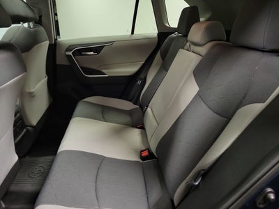 2019 Toyota RAV4 Hybrid XLE