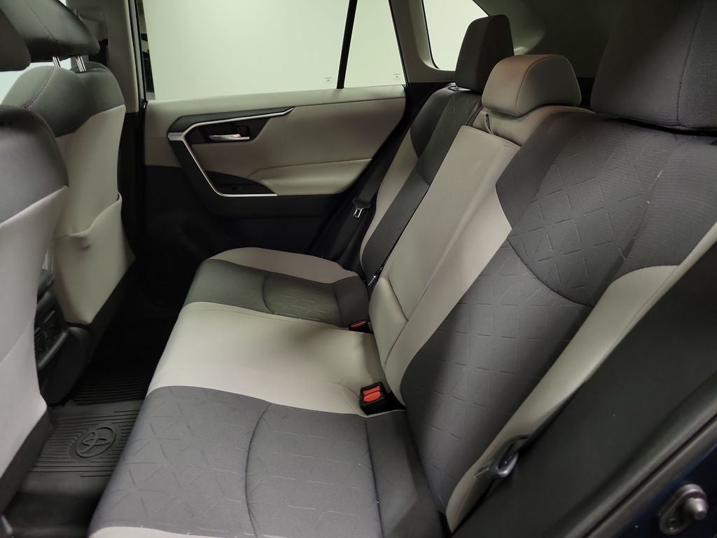 2019 Toyota RAV4 Hybrid XLE