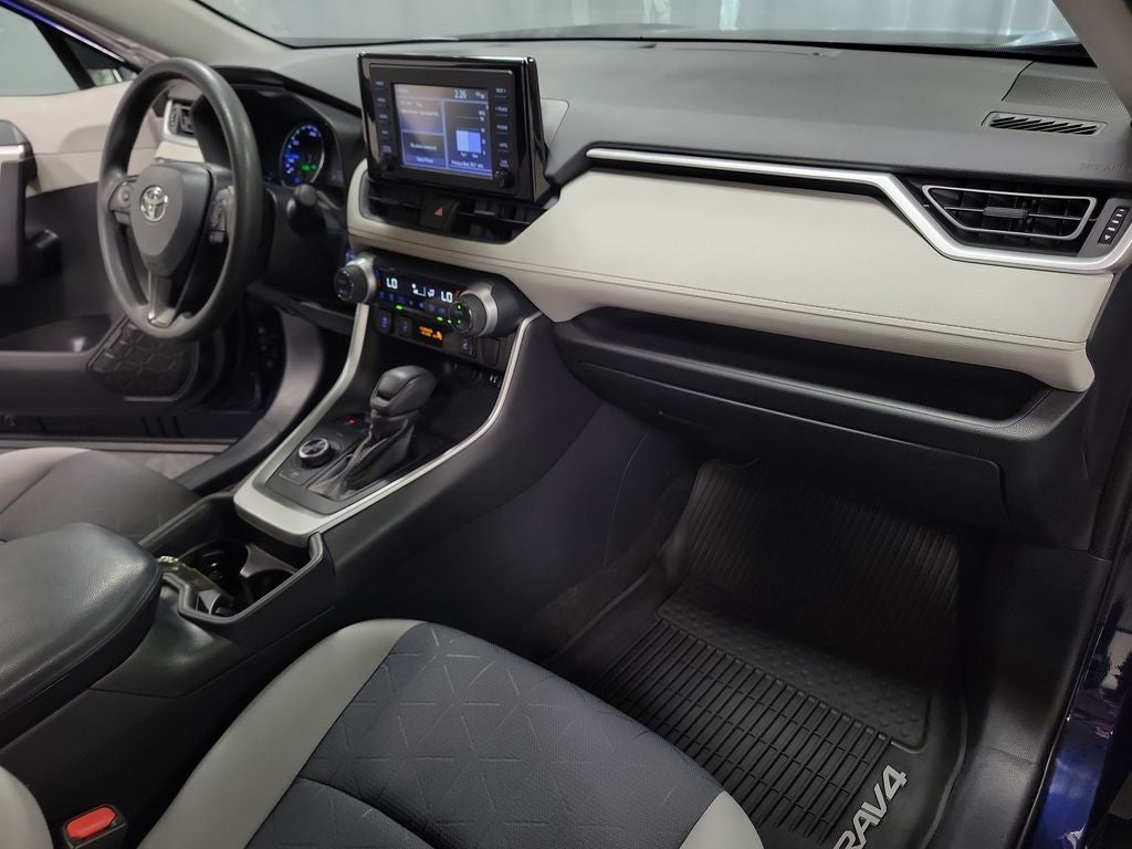 2019 Toyota RAV4 Hybrid XLE