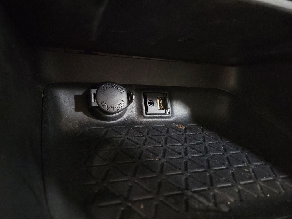 2019 Toyota RAV4 Hybrid XLE