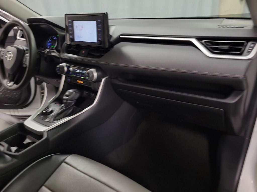2019 Toyota RAV4 Hybrid XLE