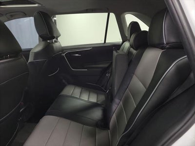 2019 Toyota RAV4 Hybrid XLE