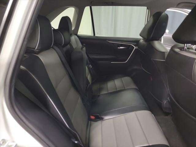 2019 Toyota RAV4 Hybrid XLE