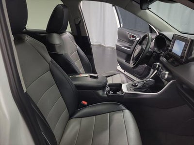 2019 Toyota RAV4 Hybrid XLE