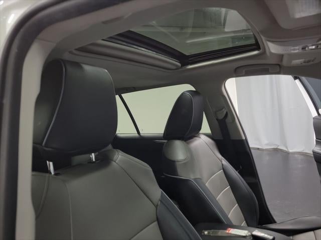 2019 Toyota RAV4 Hybrid XLE