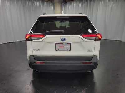 2019 Toyota RAV4 Hybrid XLE